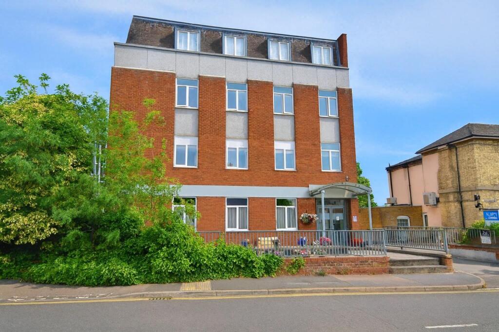 Main image of property: Hockliffe Street, Leighton Buzzard