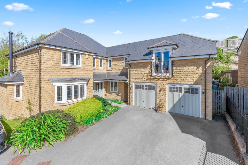 Main image of property: Leyfield, Baildon, BD17