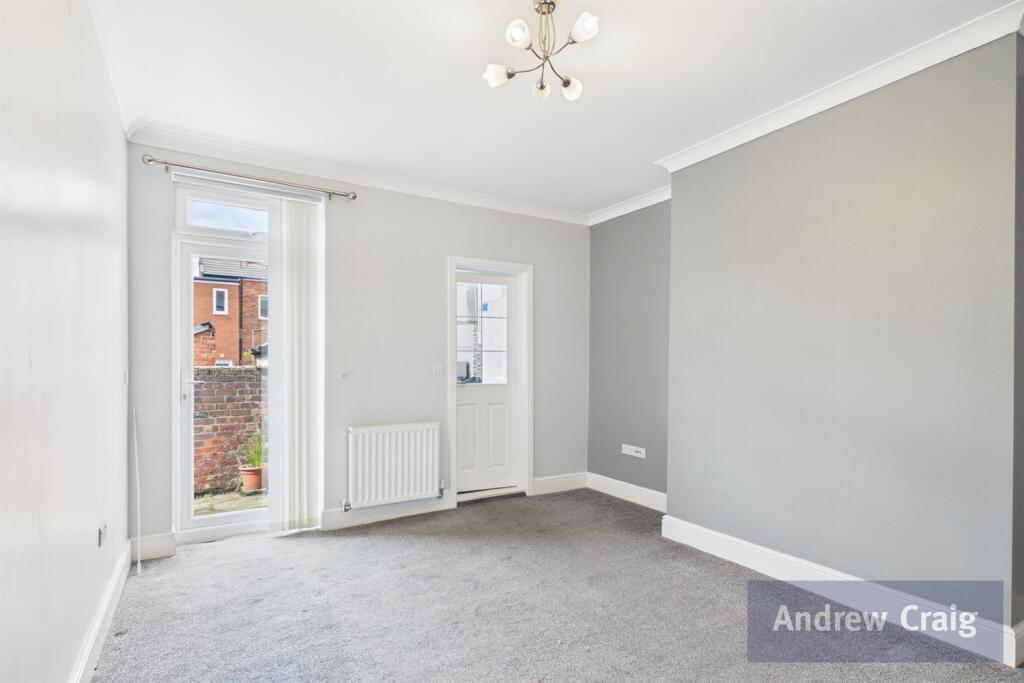 Apartment in Newcastle upon Tyne - View 2