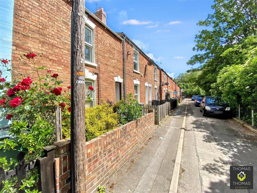 Main image of property: Matson Place, Gloucester