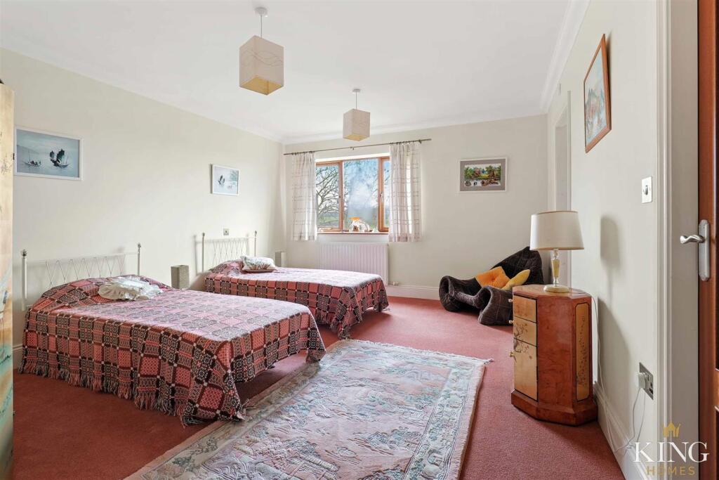 Additional image 17 of Worcester Road, Knowle Fields, Alcester