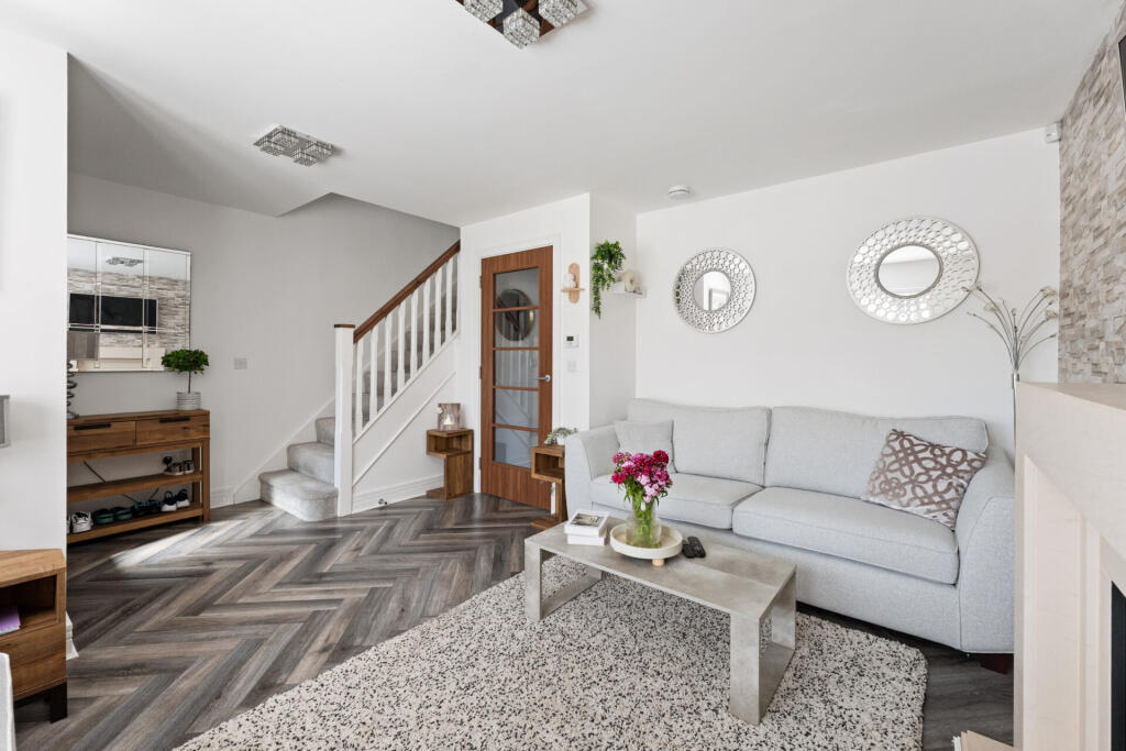 House in Milngavie, Burnbrae, East Dunbartonshire - View 5