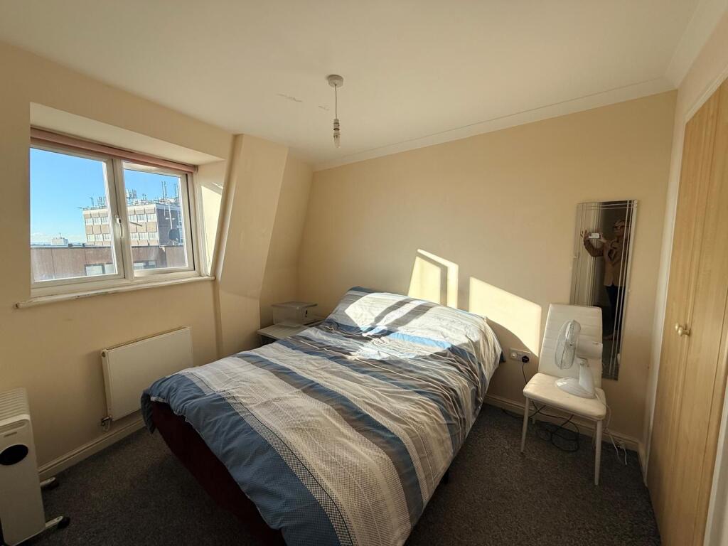 Apartment in London - View 4