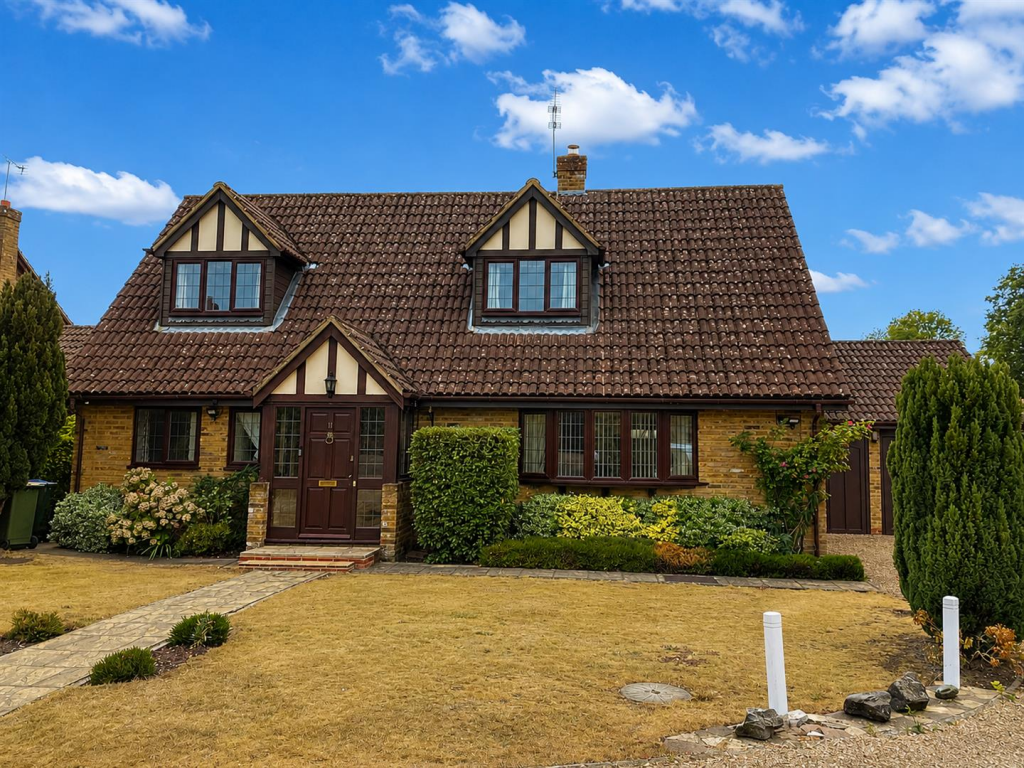 Main image of property: ASHWOOD PARK, FETCHAM, KT22