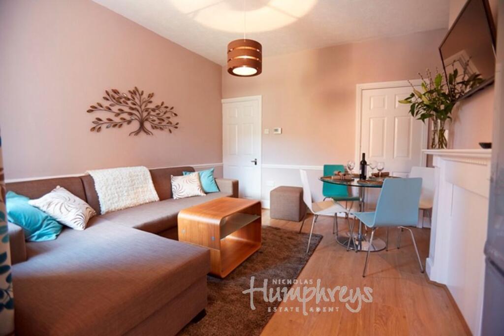 House in Sheffield, Sharrow Vale, Sharrow - View 2