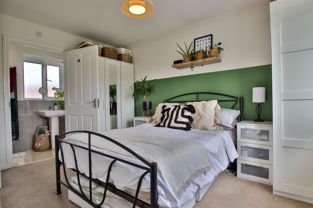 Apartment in Wychavon, Primsland, Droitwich Spa - View 3