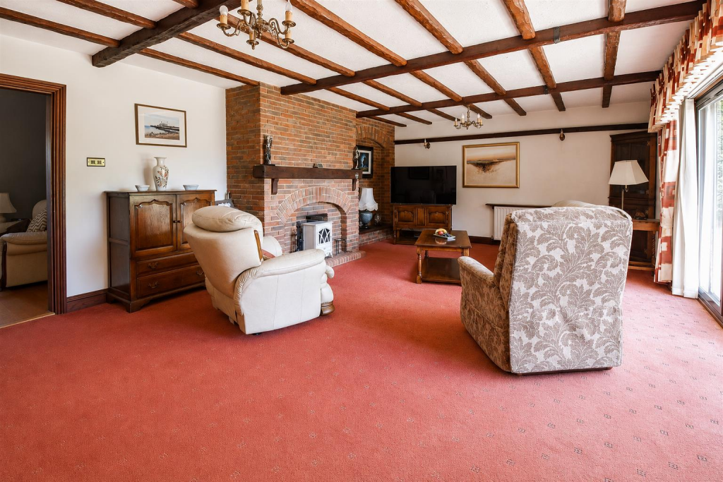House in Epping Forest, High Ongar - View 4