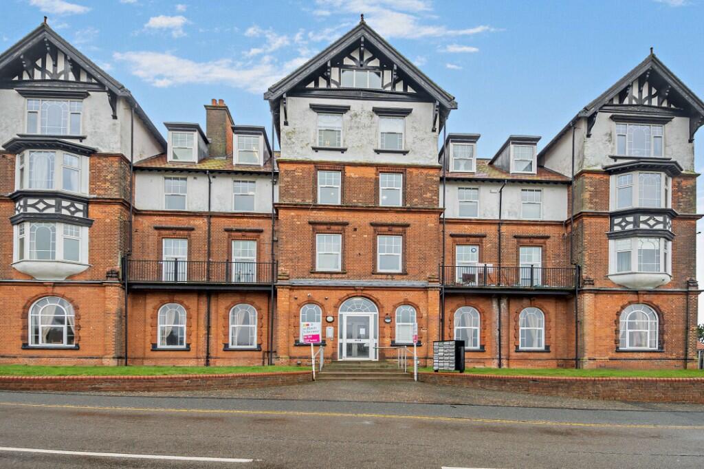 2-bed flat on Cromer Road, NR11, £110,000