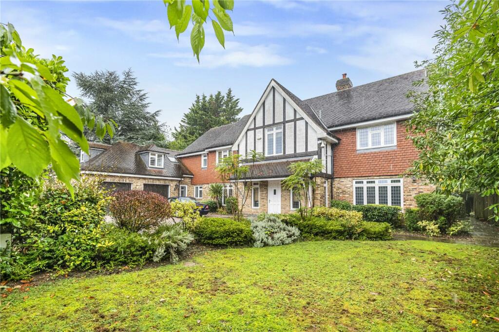 Main image of property: Wood Ride, Hadley Wood, EN4