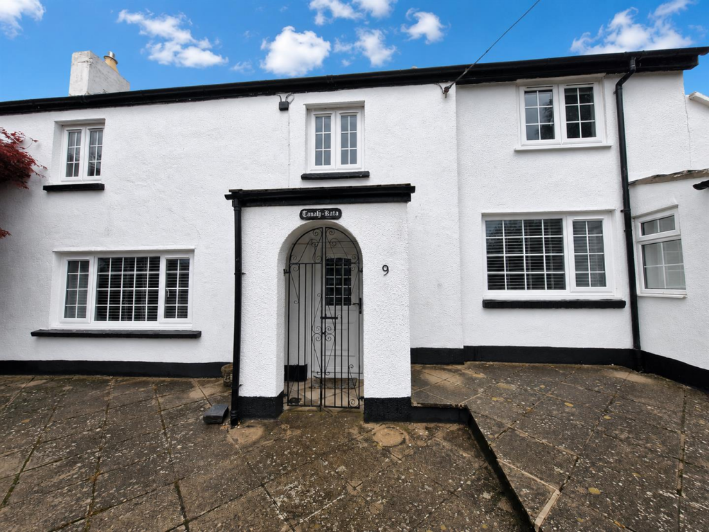 Main image of property: White Hart Cottages, Machen, Caerphilly