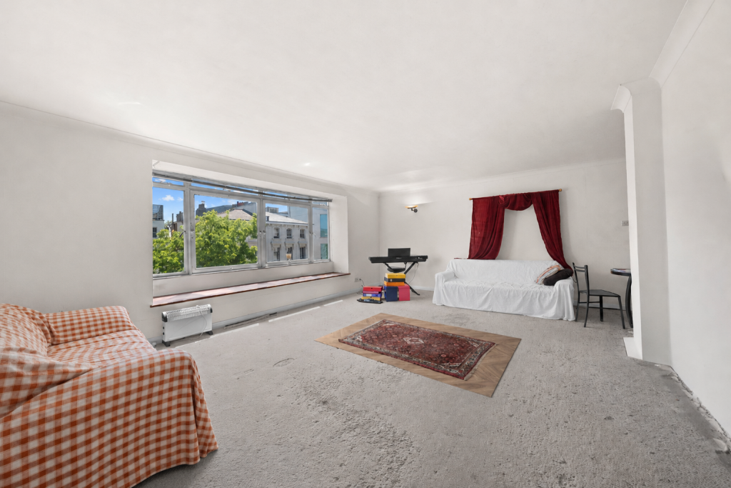Apartment in London - View 4