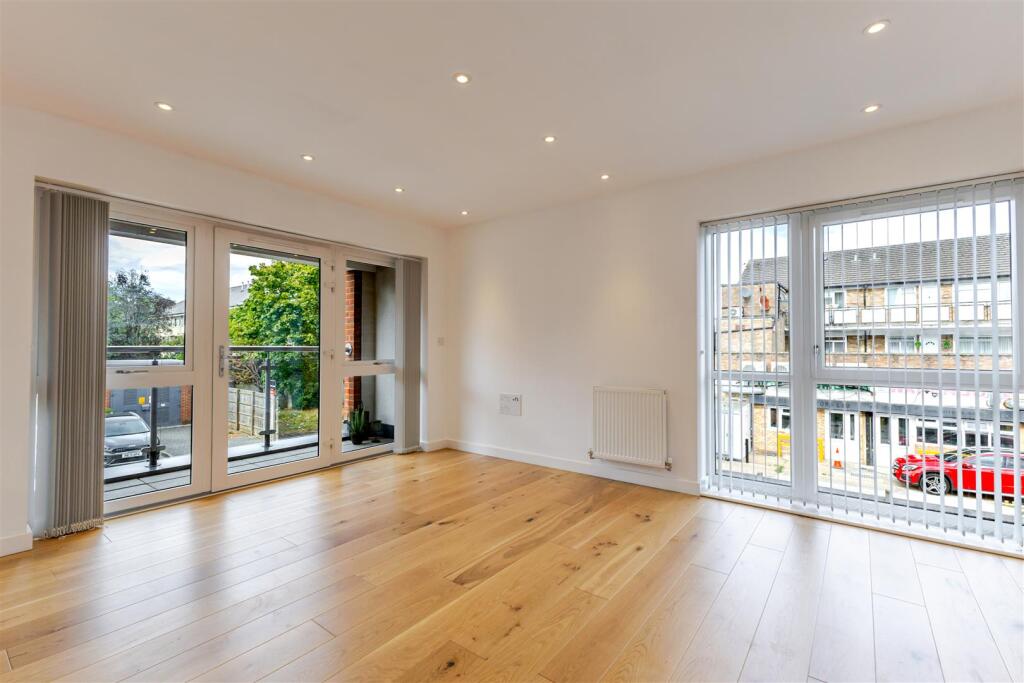 Apartment in London - View 2