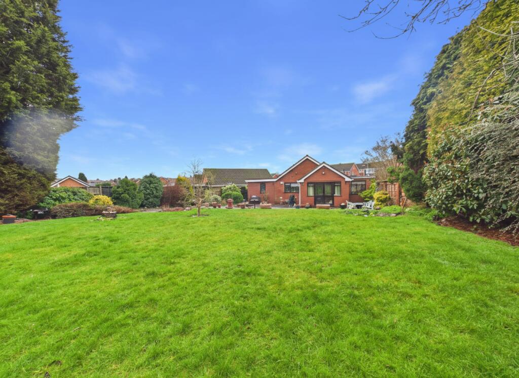 Additional image 2 of Highcliffe Road, Two Gates, Tamworth, B77