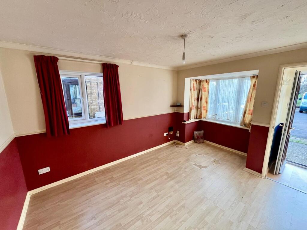Lindisfarne Close, Eynesbury, St Neots, PE19 photo 2