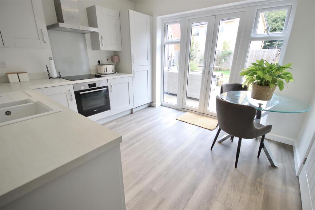 House in Chippenham, Patterdown - View 2