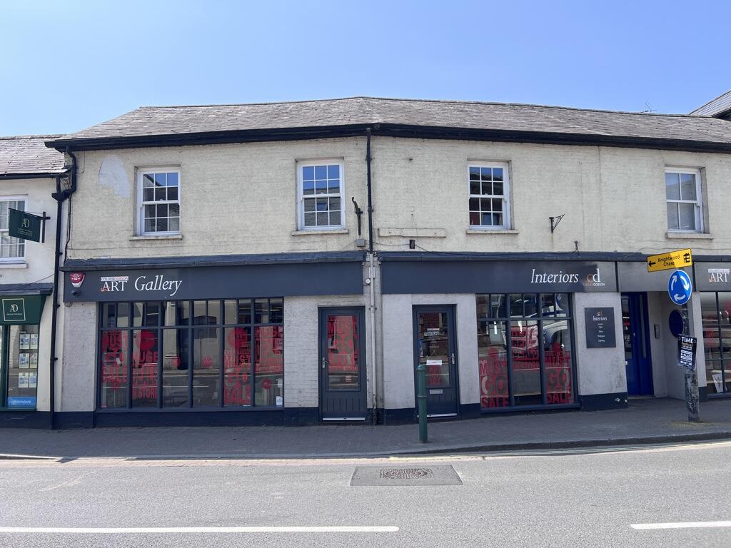 Main image of property: 4-6 Bridge Street, Fordingbridge, Hampshire, SP6 1AH