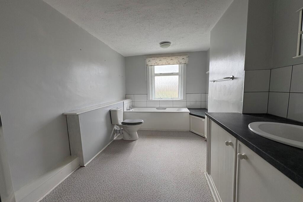 House in Dorchester, Portland - View 5