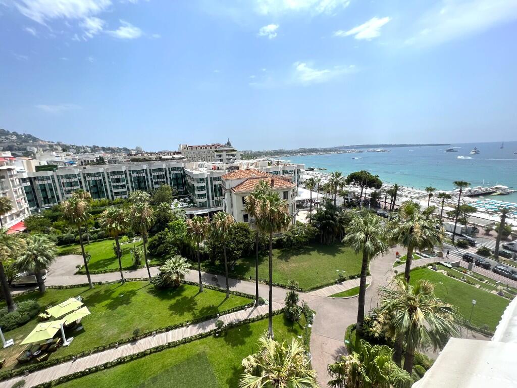 Main image of property: Cannes, Alpes-Maritimes, Provence-Alps-Cote d`Azur