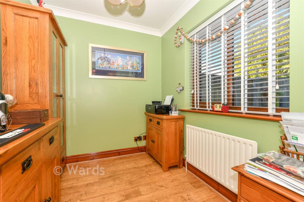 House in Tonbridge - View 5