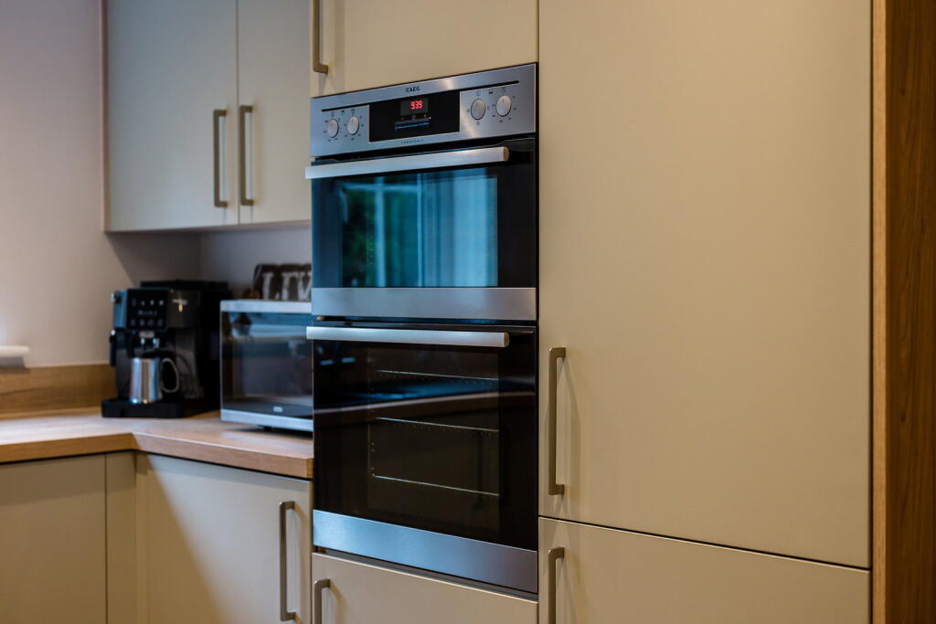 House in Rochdale, Greater Manchester - View 4