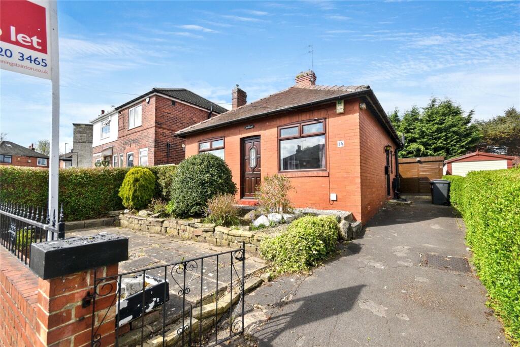 Main image of property: Lincroft Crescent, Leeds, West Yorkshire