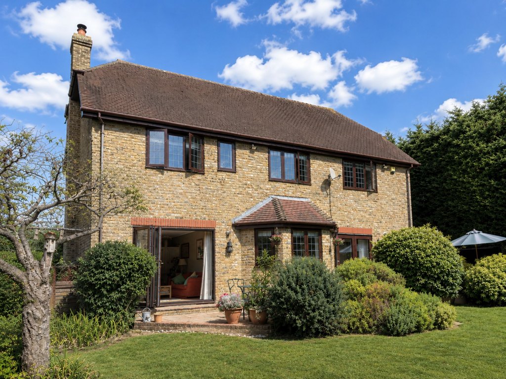House in Croydon - View 5