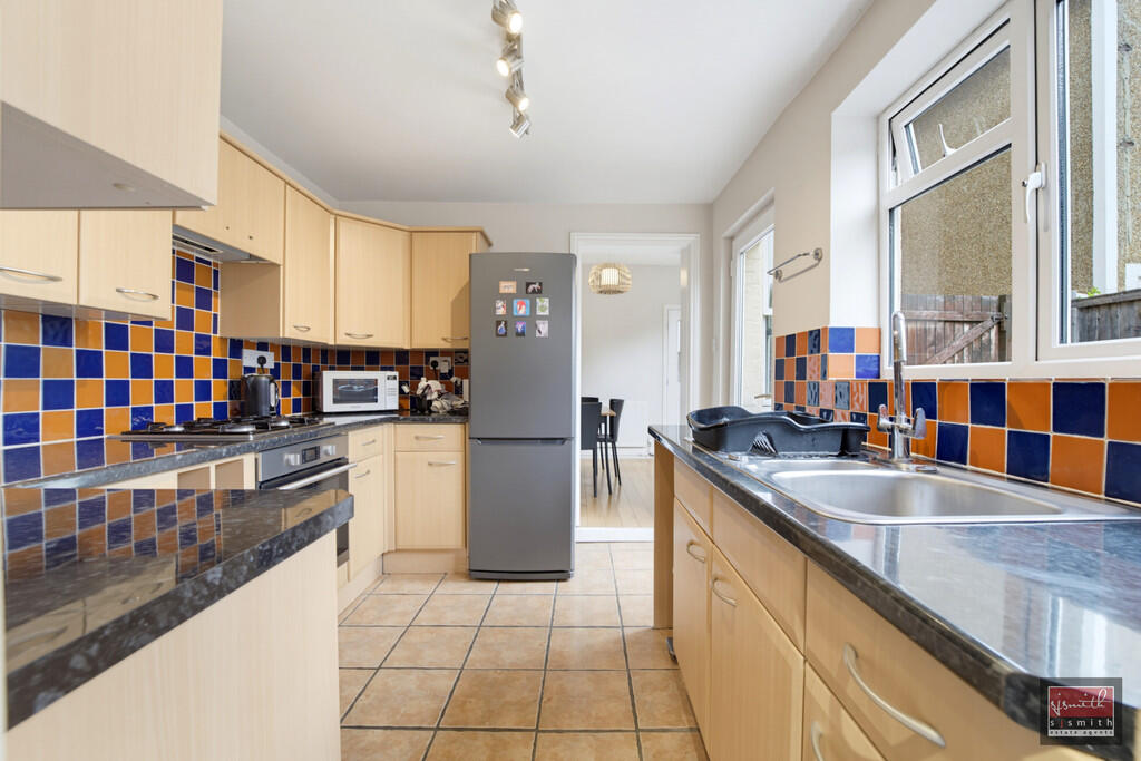 House in Runnymede, Egham Hythe - View 5
