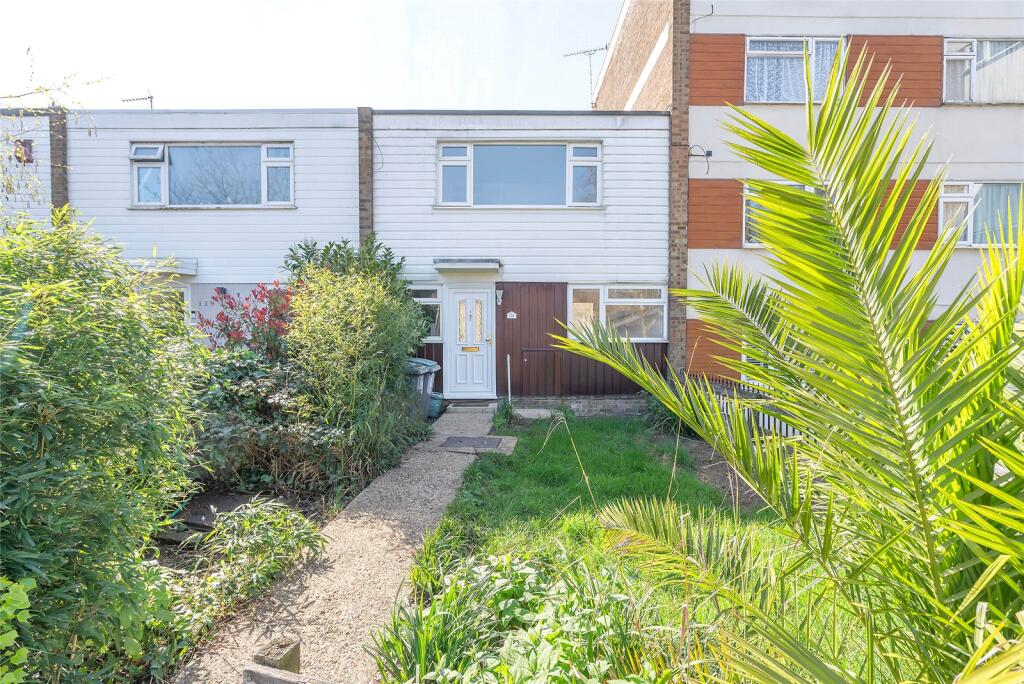 Main image of property: Muswell Avenue, London, N10