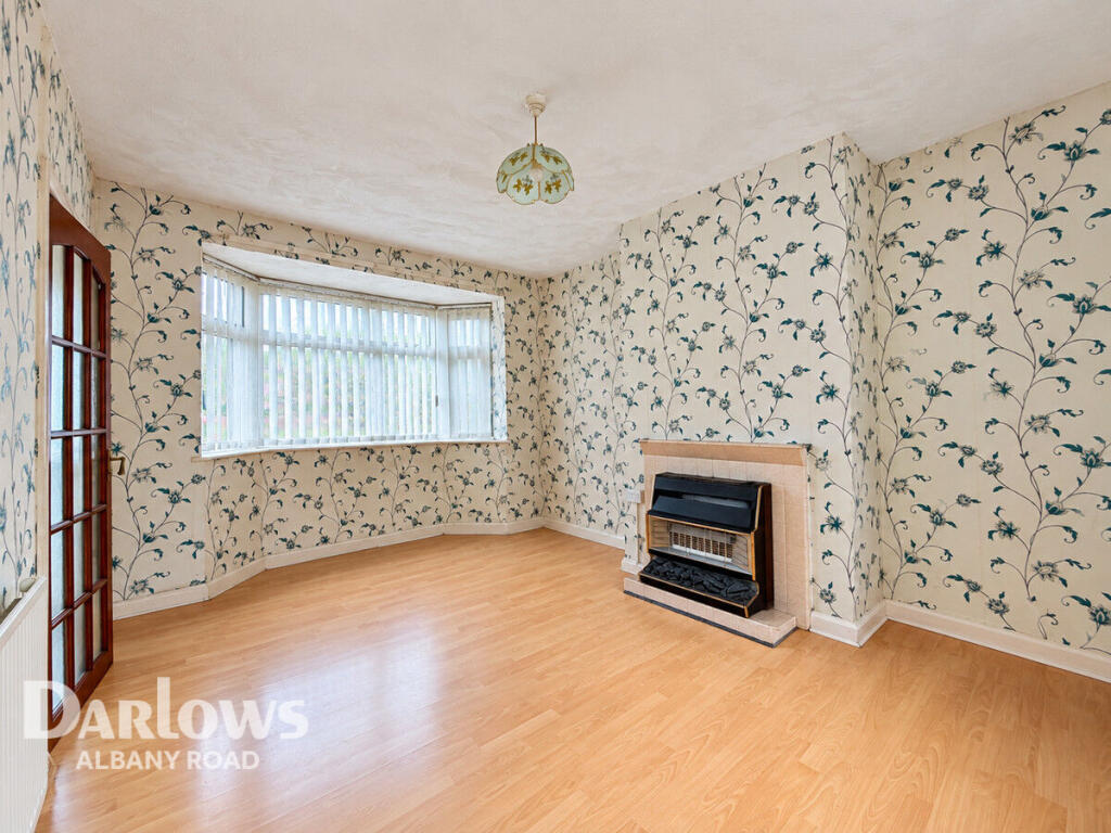 House in Cardiff, Pengam Green, Tremorfa - View 4