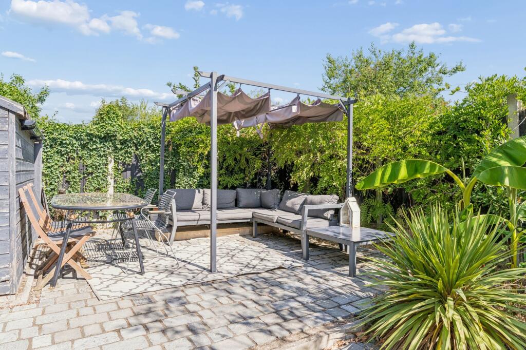 House in Stevenage, Bedwell - View 4