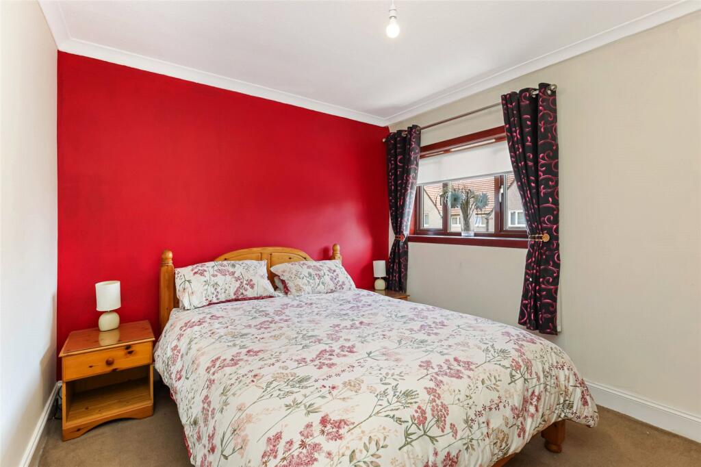 House in Rutherglen, Newfield - View 4