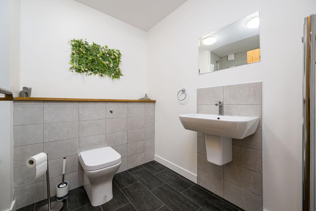 Apartment in Dundee - More