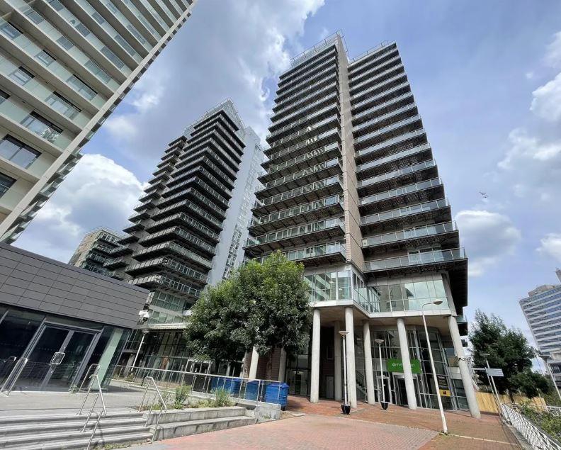 Main image of property: The Edge, Clowes Street, M3 5NG