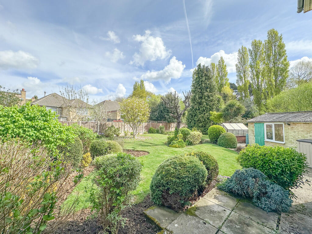 Worsley Close, Ipswich photo 4