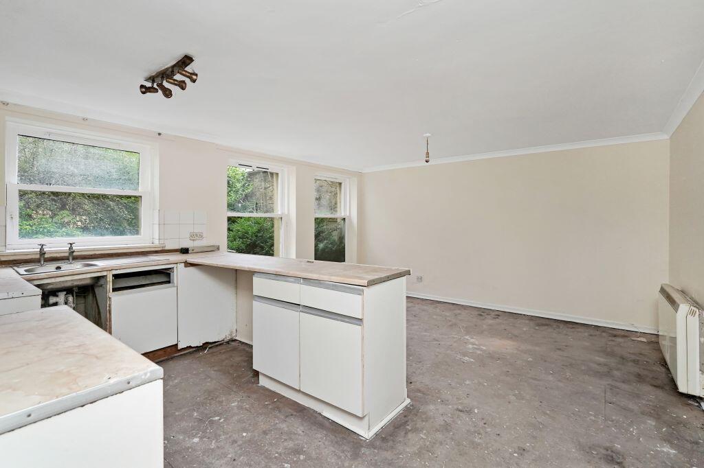 Apartment in Edinburgh, St Leonards, Southside - View 4