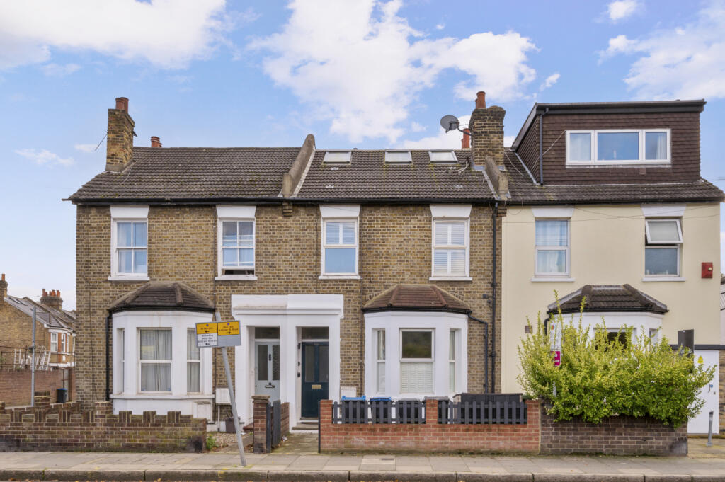 Main image of property: Kingston Road, Raynes Park, SW20