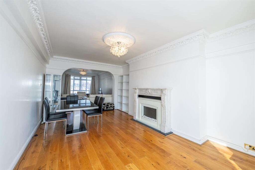 3 bedroom flat for rent