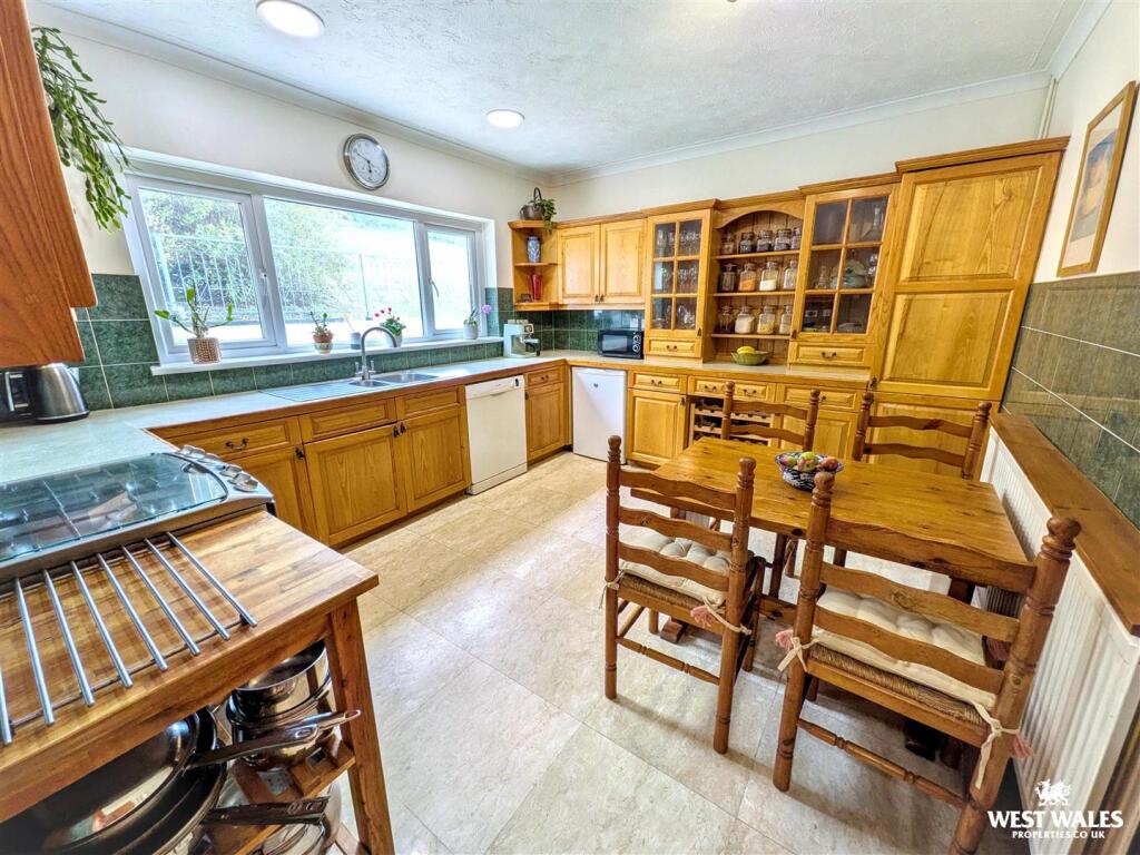 House in Swansea - View 4