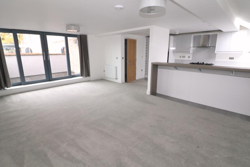 Apartment in Manchester - More
