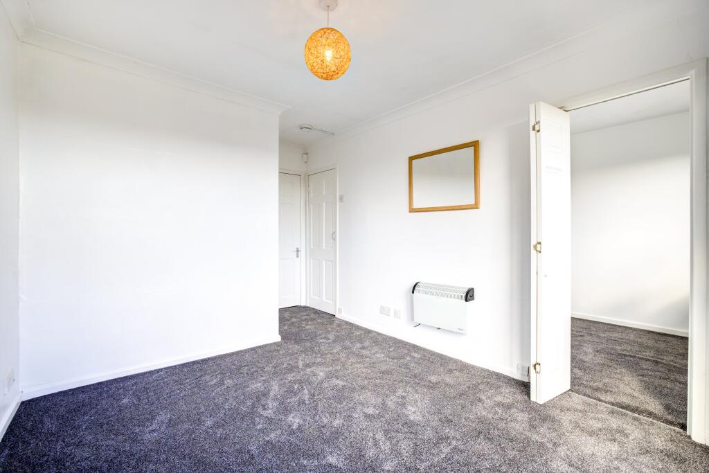 Apartment in Newcastle upon Tyne - View 2