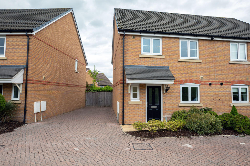 Main image of property: Lilburn Avenue, Royston