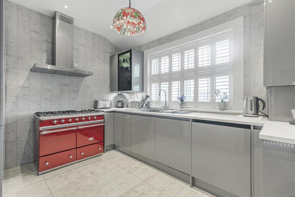 Upper Richmond Road West, East Sheen, SW14 photo 4