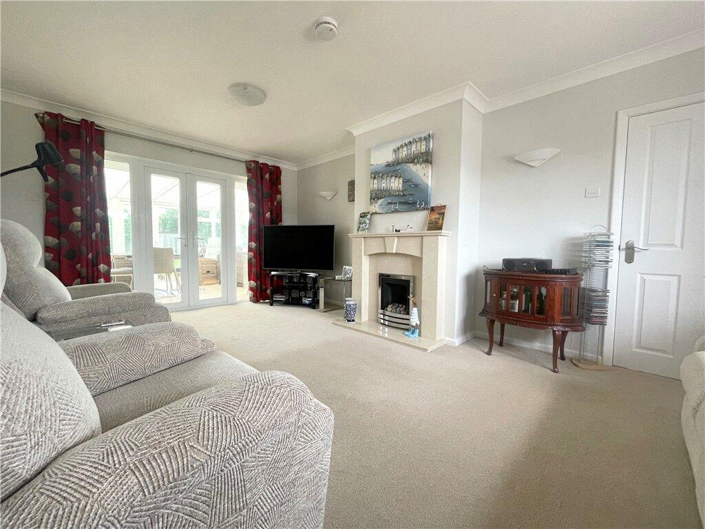 Howgate Road, Bembridge, Isle of Wight photo 2