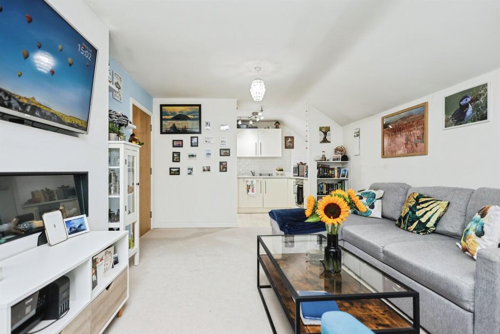 Metchley Rise, Harborne, BIRMINGHAM photo 4