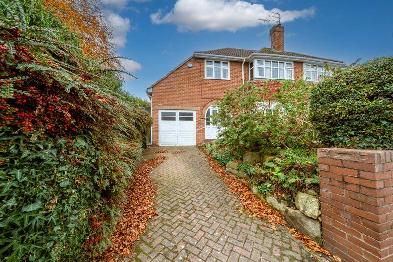 Main image of property: Broad Street, Kingswinford