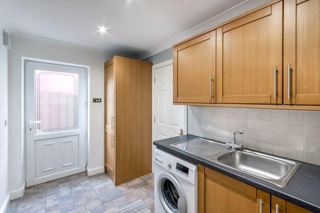 House in Doncaster - View 4