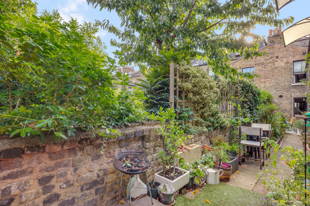 Elrington Road, London, E8 photo 4