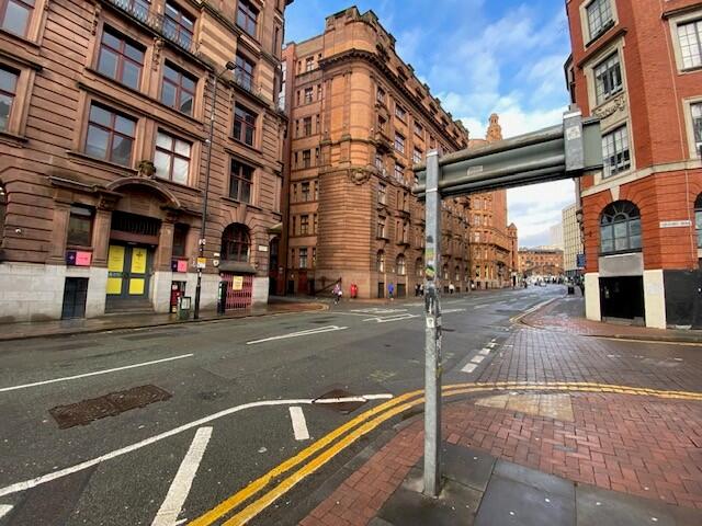 Apartment in Manchester - More