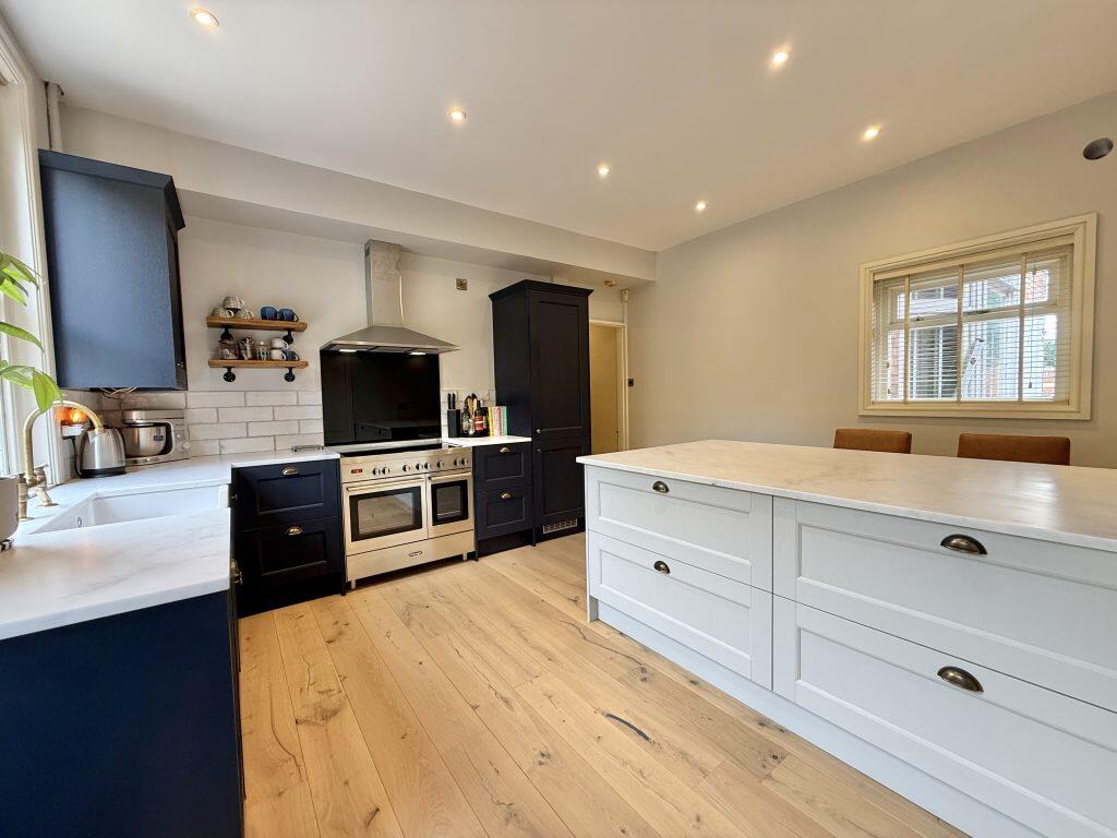 Additional image 2 of Grove Avenue, Yeovil, Somerset, BA20