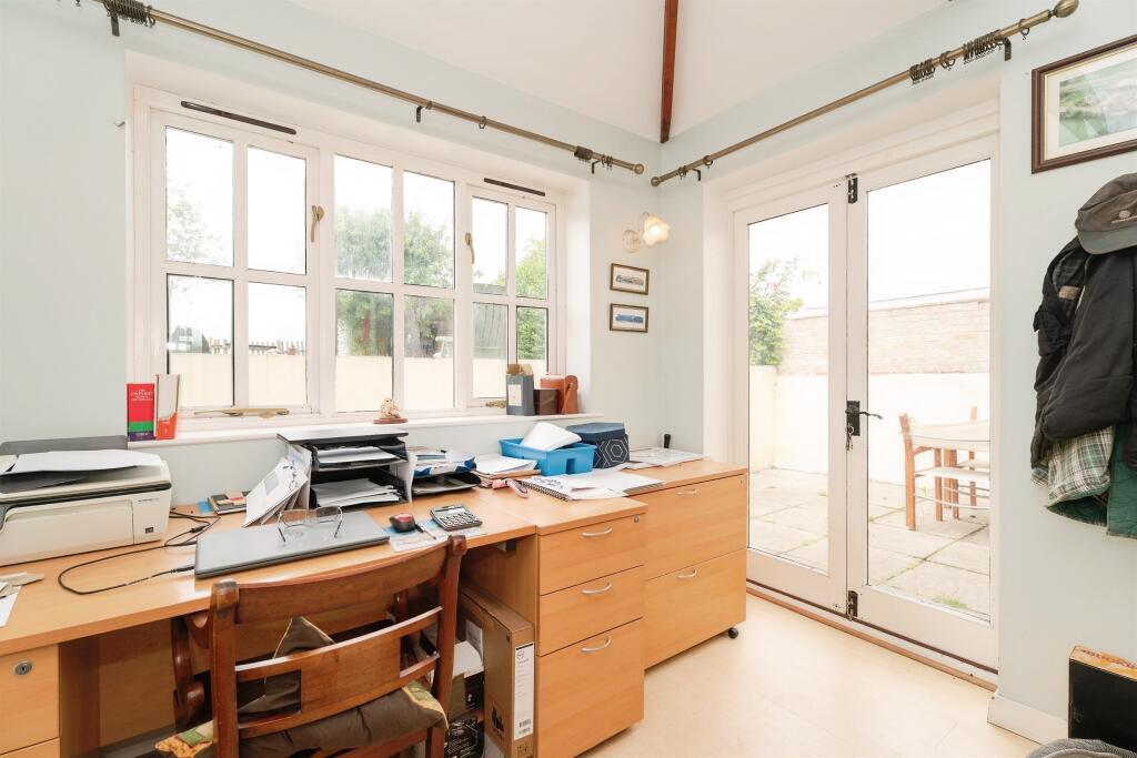 House in Breckland, Little Ellingham - View 4